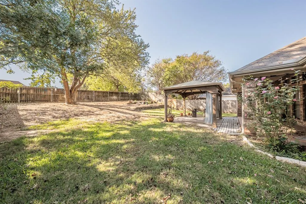 7924 Fox Chase Drive