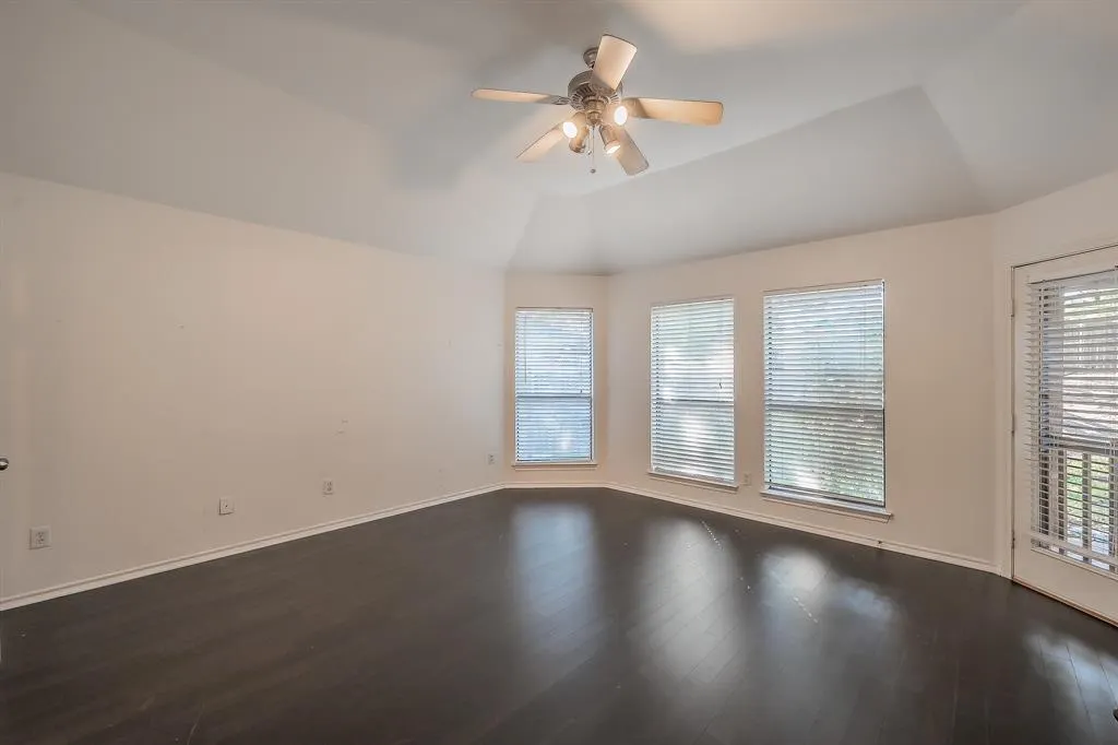 7924 Fox Chase Drive