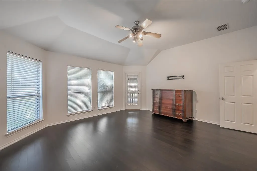 7924 Fox Chase Drive