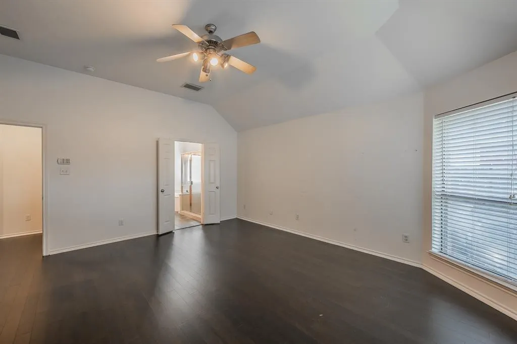 7924 Fox Chase Drive