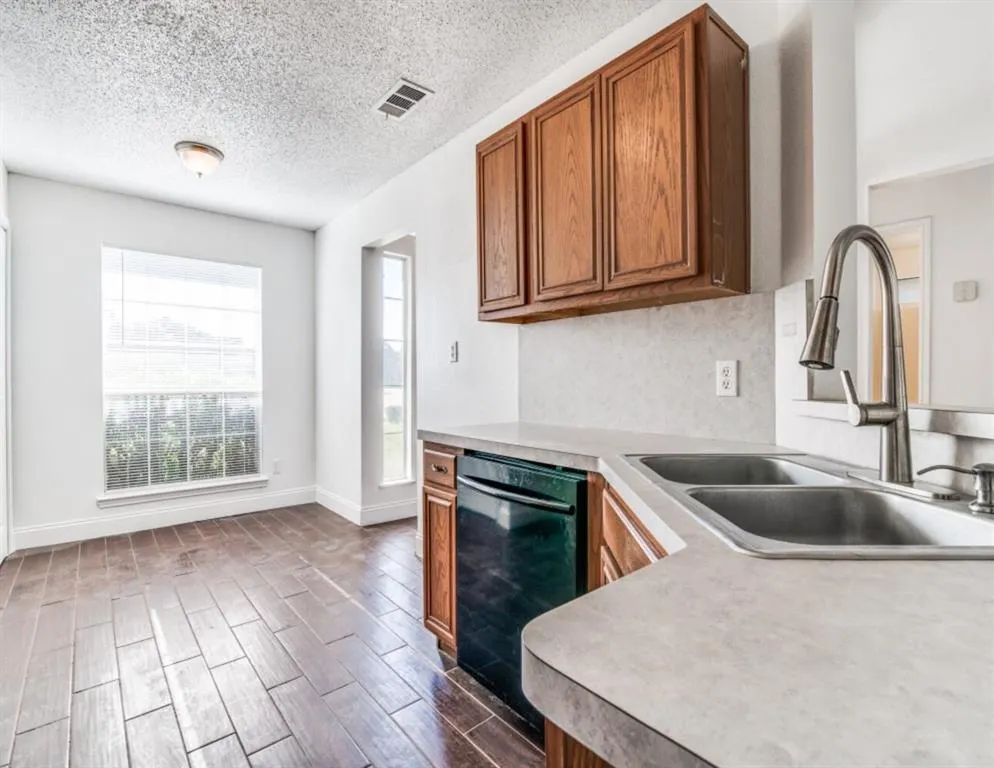 514 Meadow Lane
