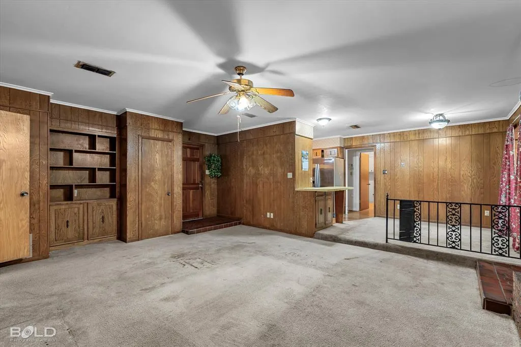 6218 Border Lane