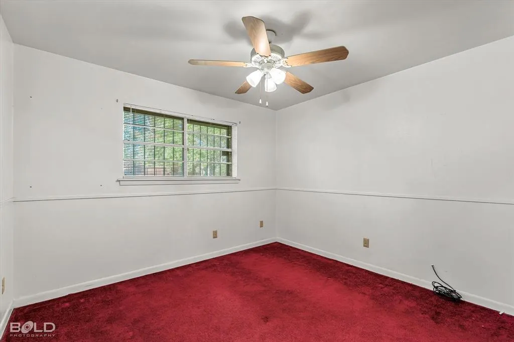 6218 Border Lane