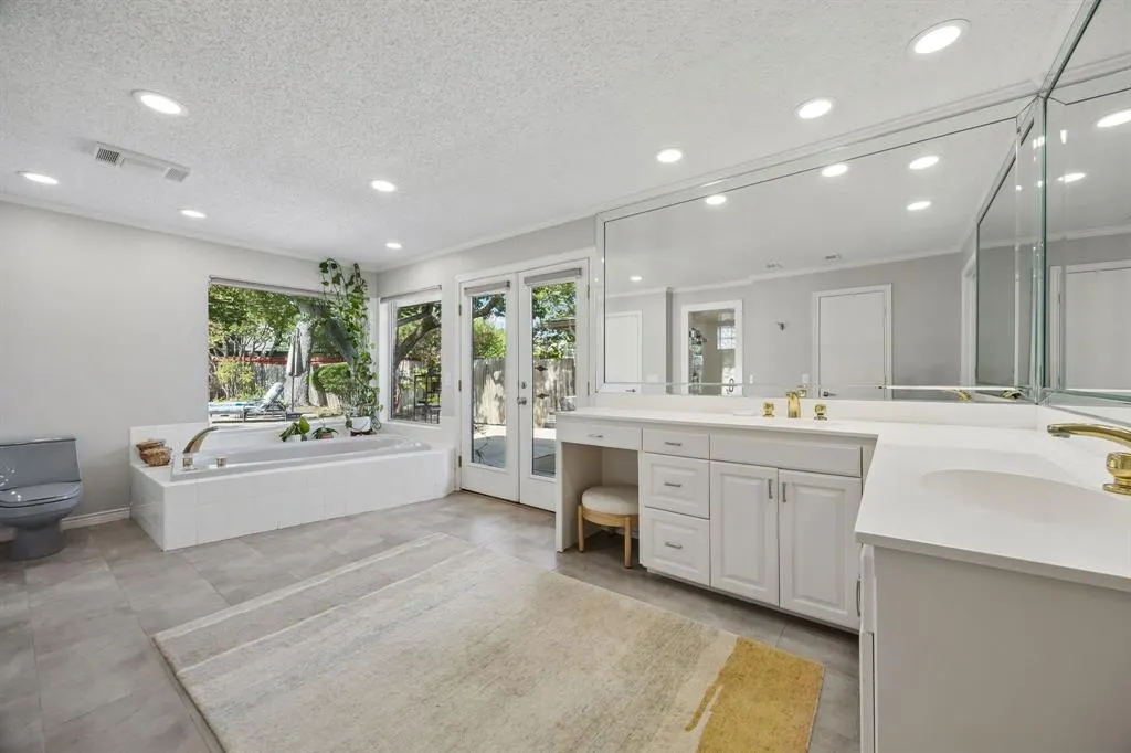 3321 Canoncita Lane