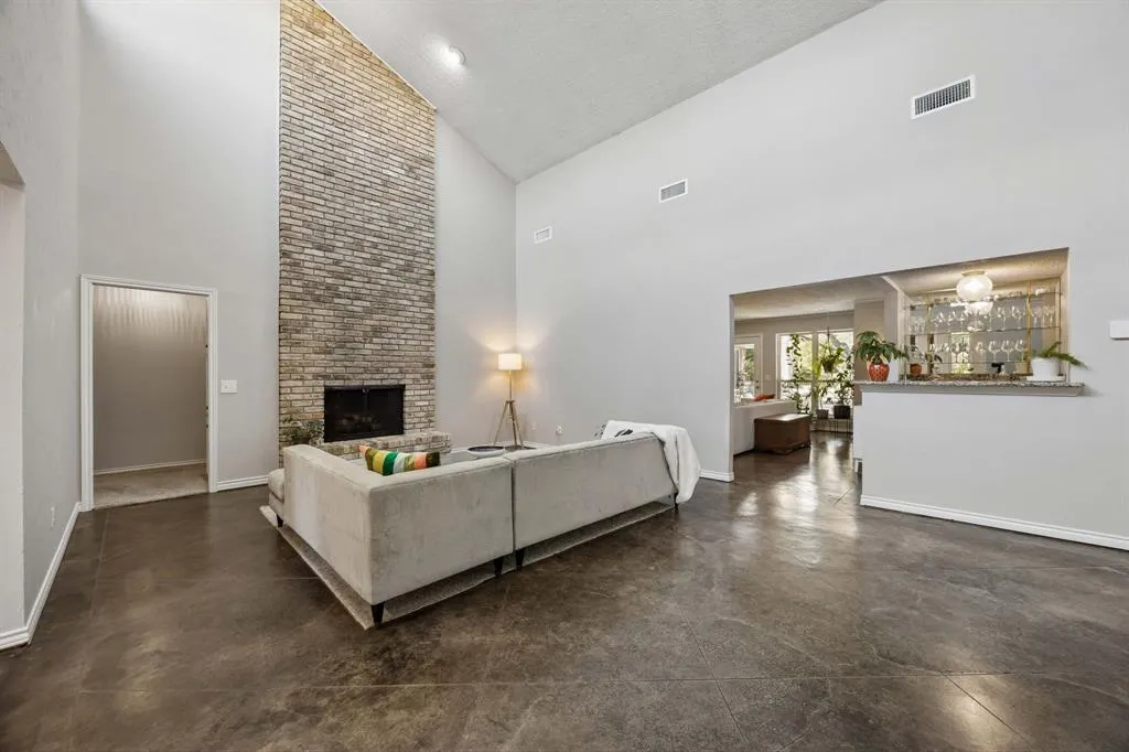 3321 Canoncita Lane