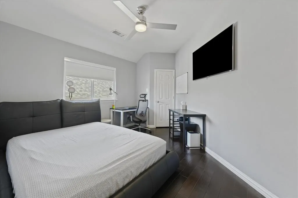 10404 Mateo Trail