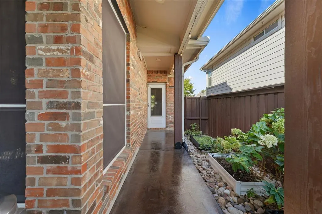 10404 Mateo Trail
