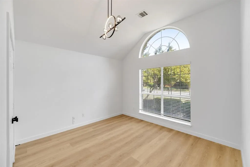 910 Blackstone Drive