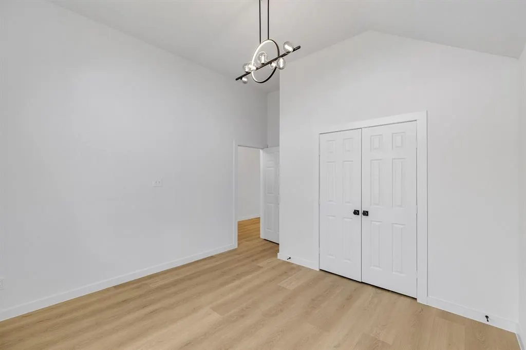 910 Blackstone Drive