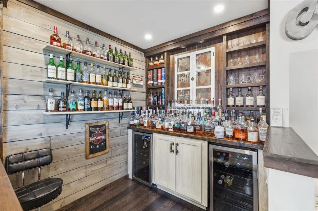 4597 Old Pond Drive