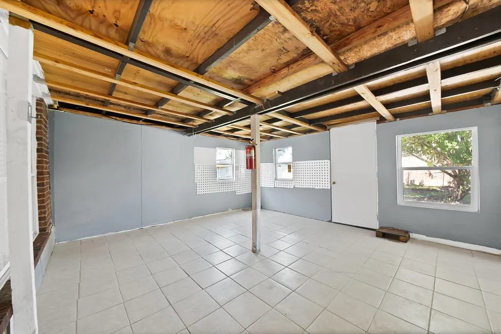 2616 Coldstream Drive