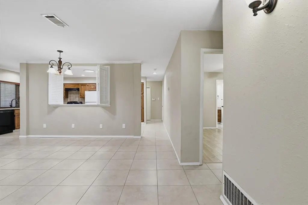 2906 Hazelwood Drive