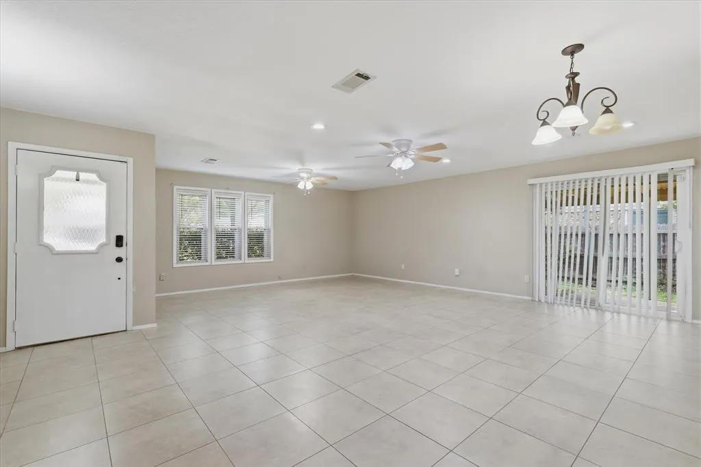 2906 Hazelwood Drive