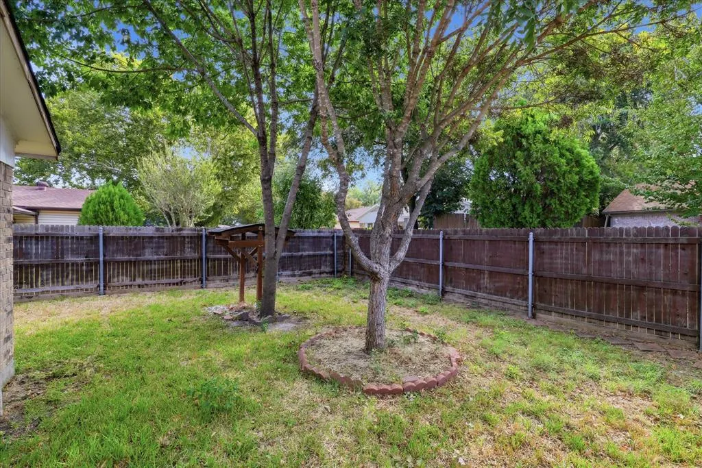 2906 Hazelwood Drive