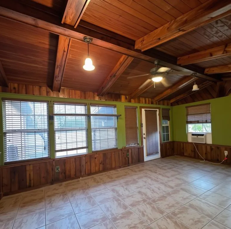 109 Live Oak Road