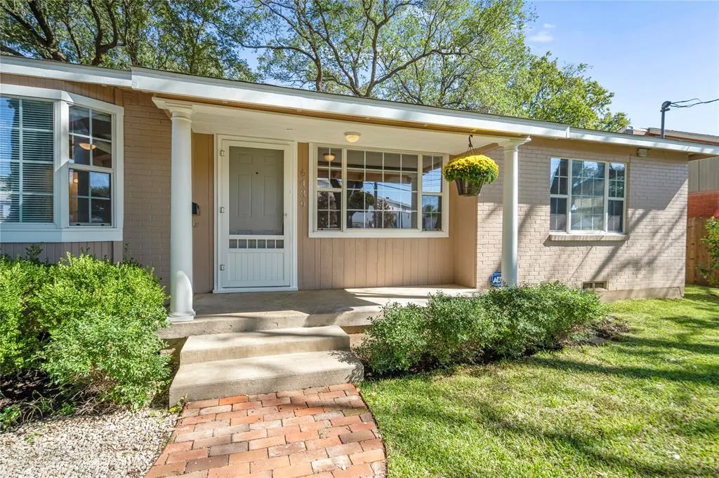 6439 Fisher Road
