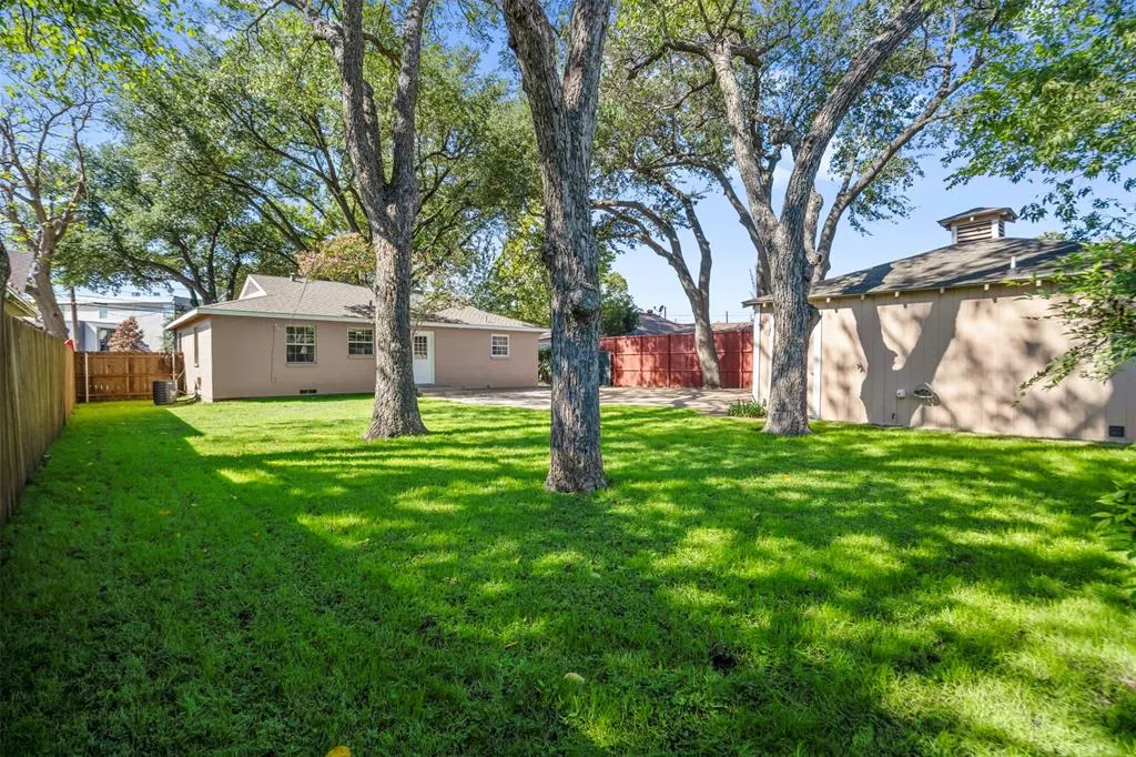 6439 Fisher Road