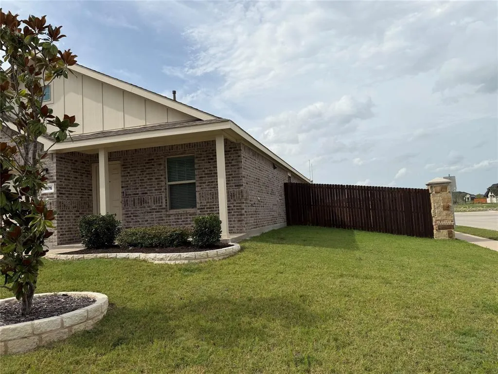 1976 Helmoken Falls Drive