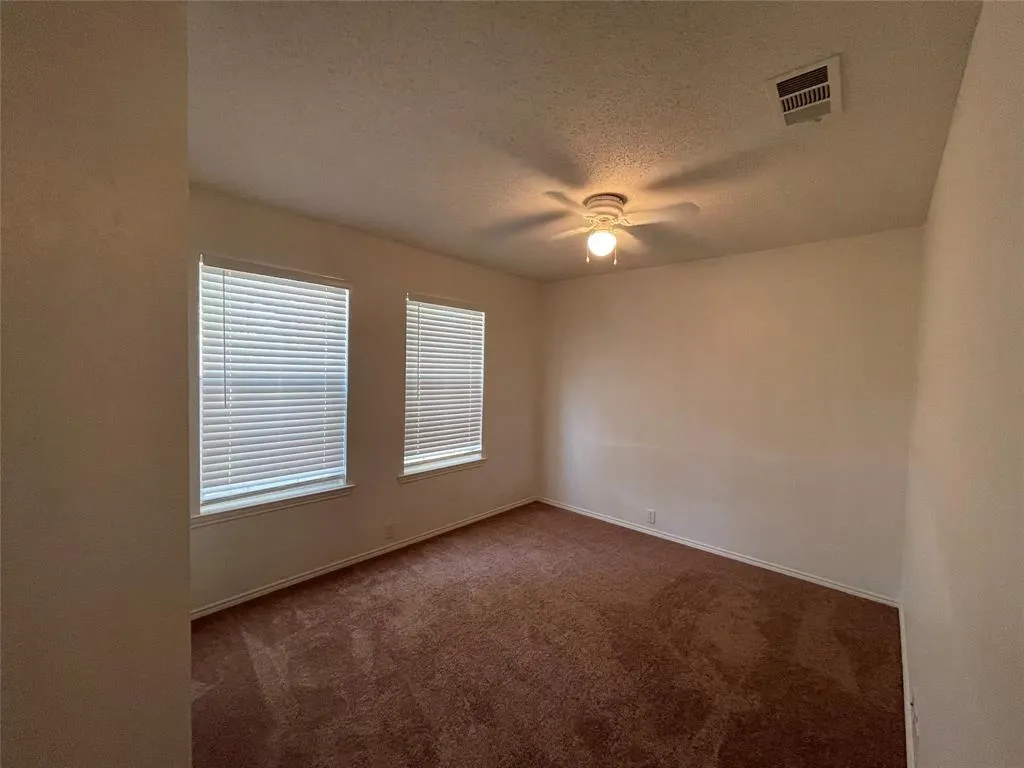 909 Greenbend Drive