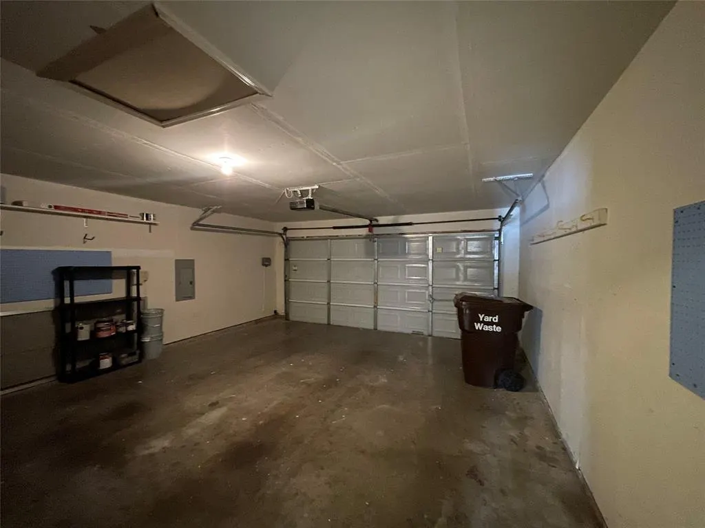 909 Greenbend Drive