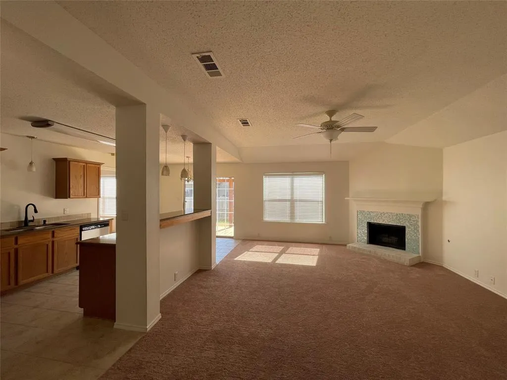 909 Greenbend Drive