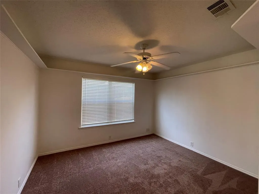 909 Greenbend Drive