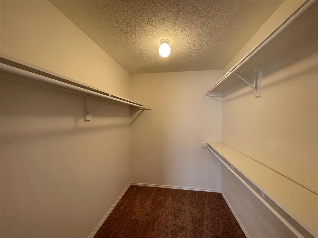 909 Greenbend Drive