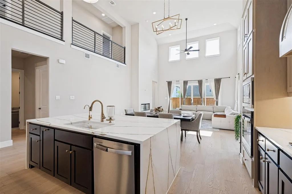 9282 Spindletree Drive