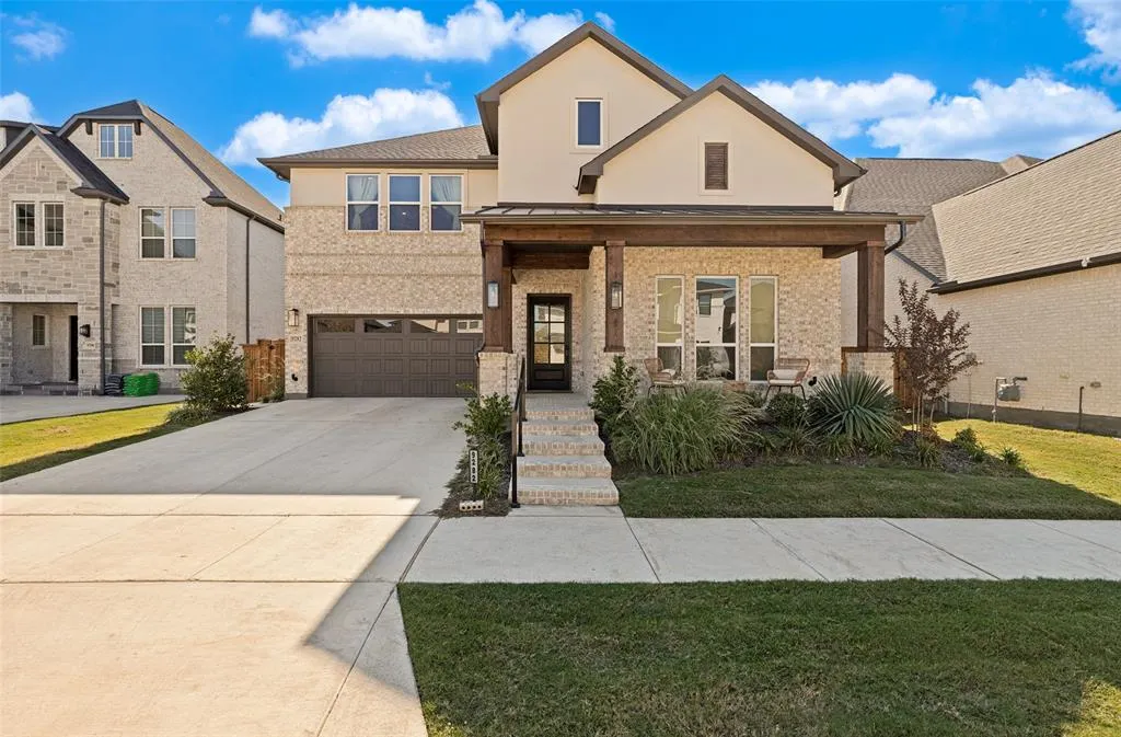 9282 Spindletree Drive
