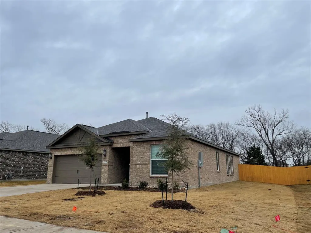 2028 Brentwood Drive