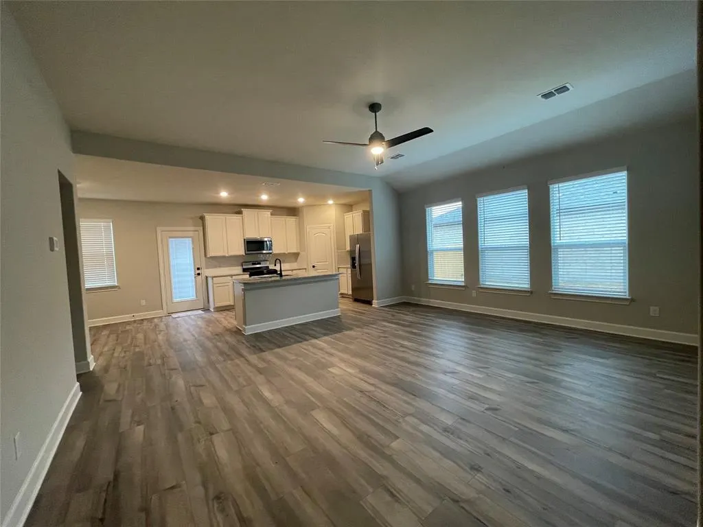2028 Brentwood Drive