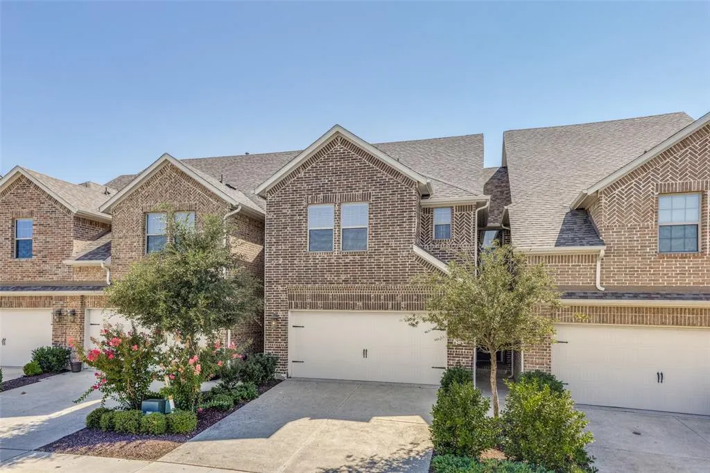 4580 Titus Circle