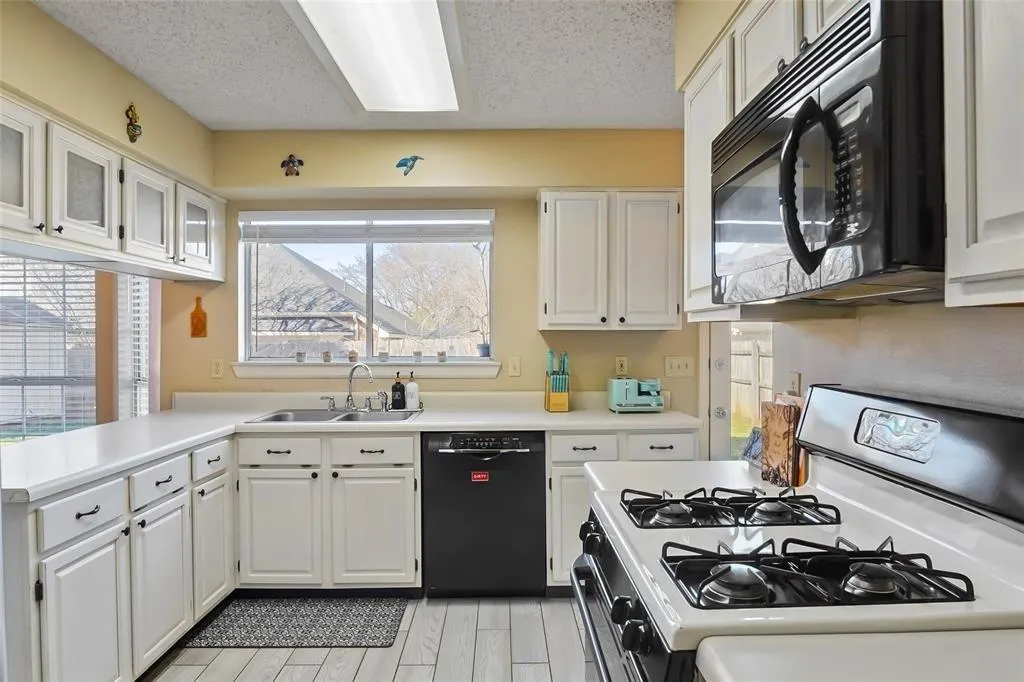 5329 Grand Mesa Drive