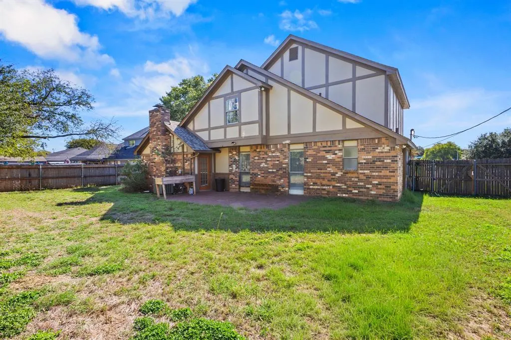 1107 Port Au Prince Drive