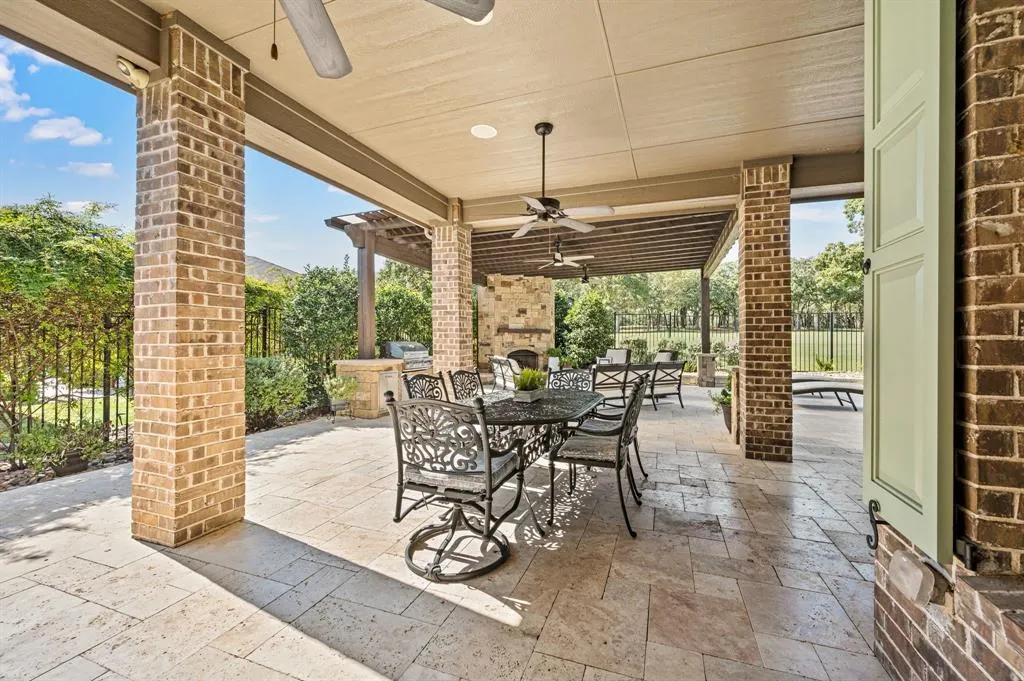405 Ramsey Trail