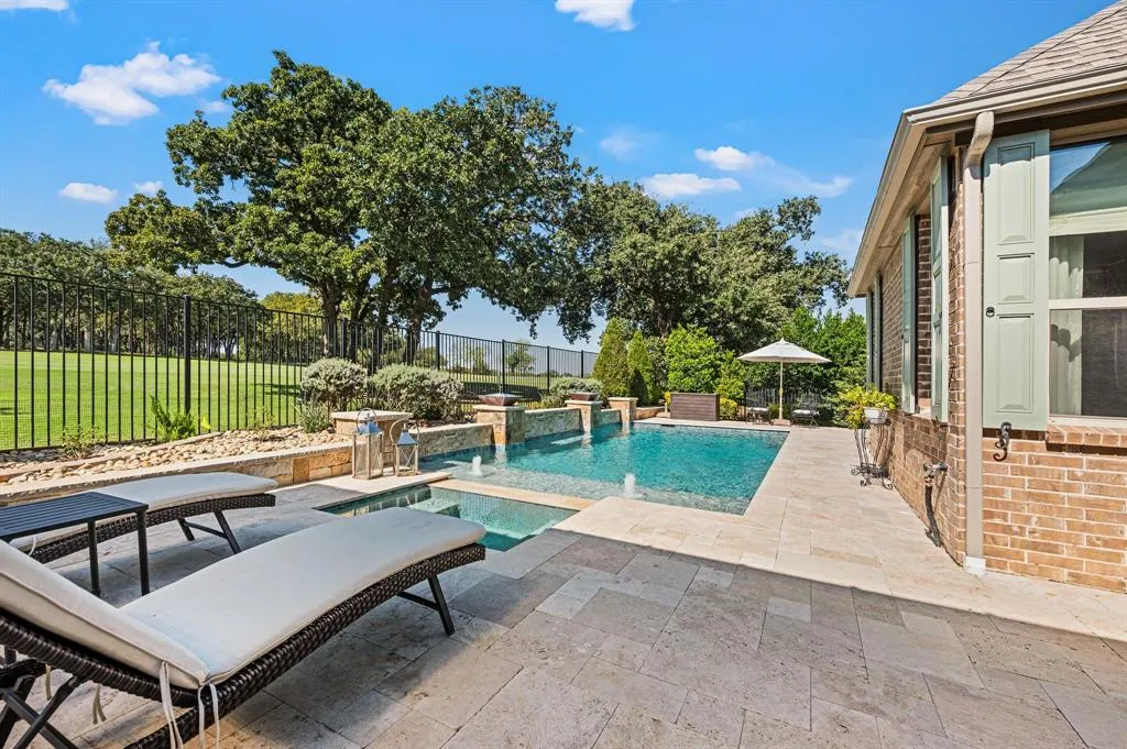405 Ramsey Trail