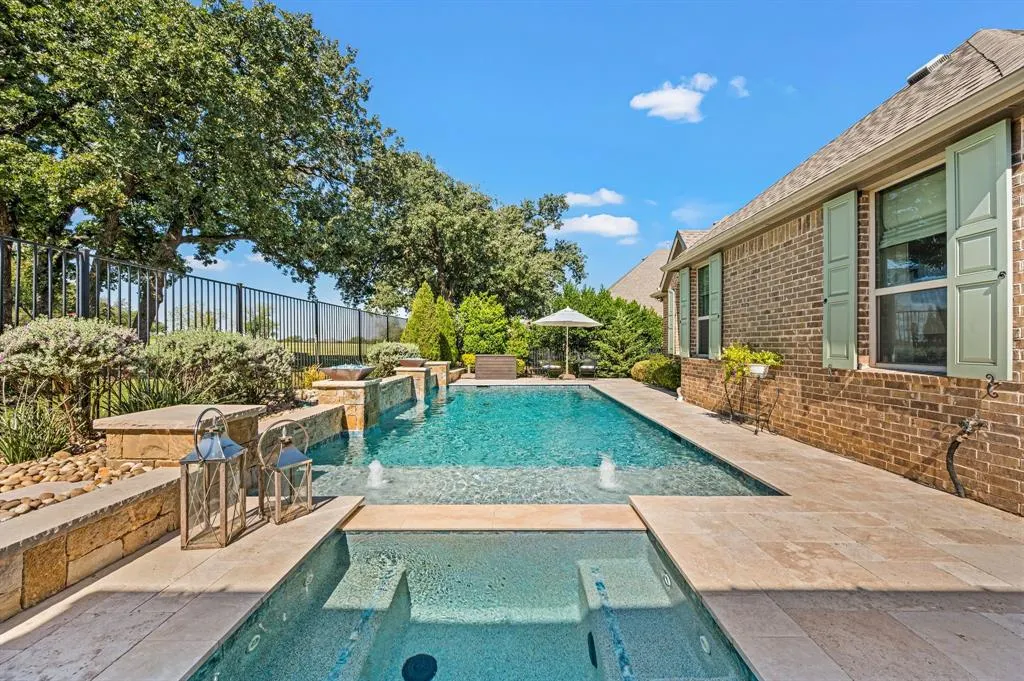 405 Ramsey Trail