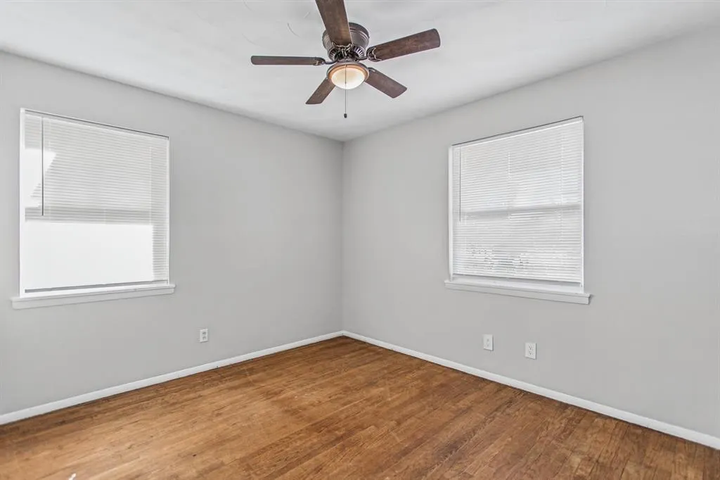 1220 Colfax Circle