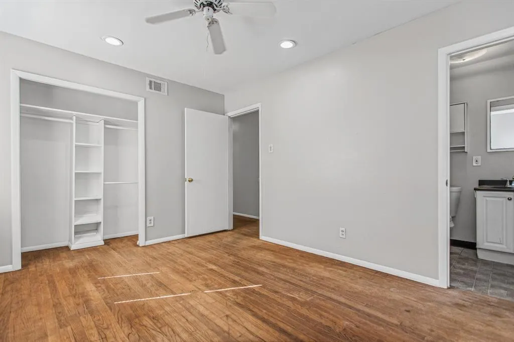 1220 Colfax Circle