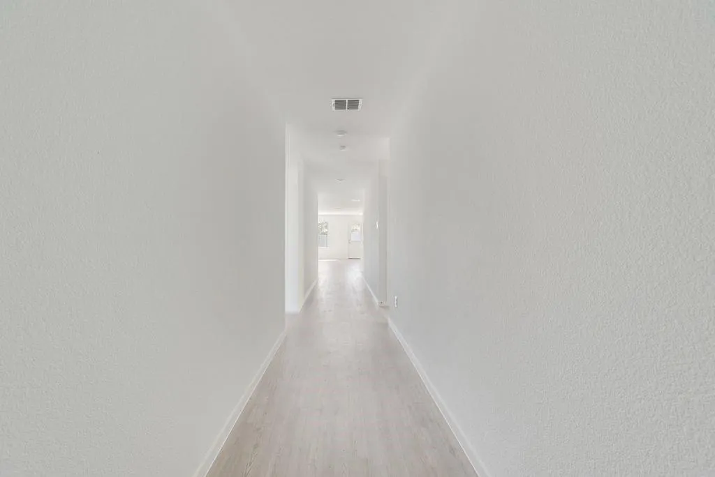1125 Catclaw Road