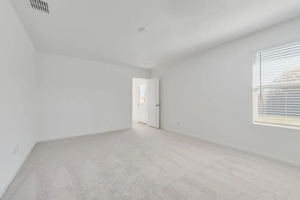 1125 Catclaw Road