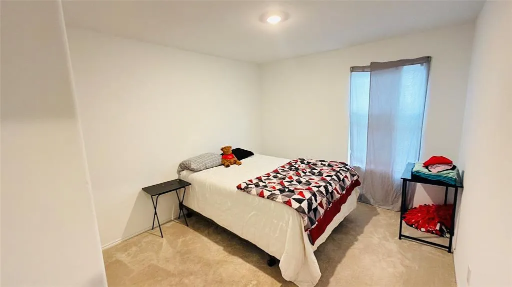 9205 Red Fox Trail