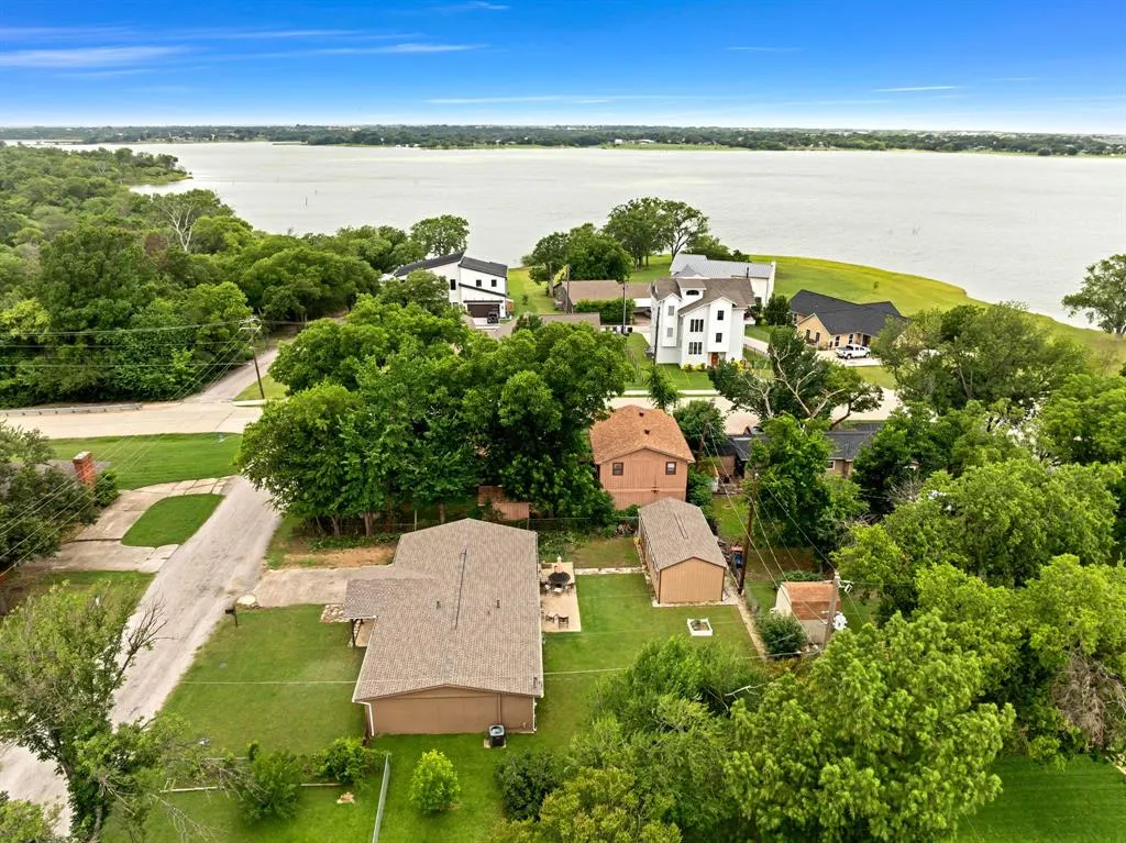 105 Alice Drive