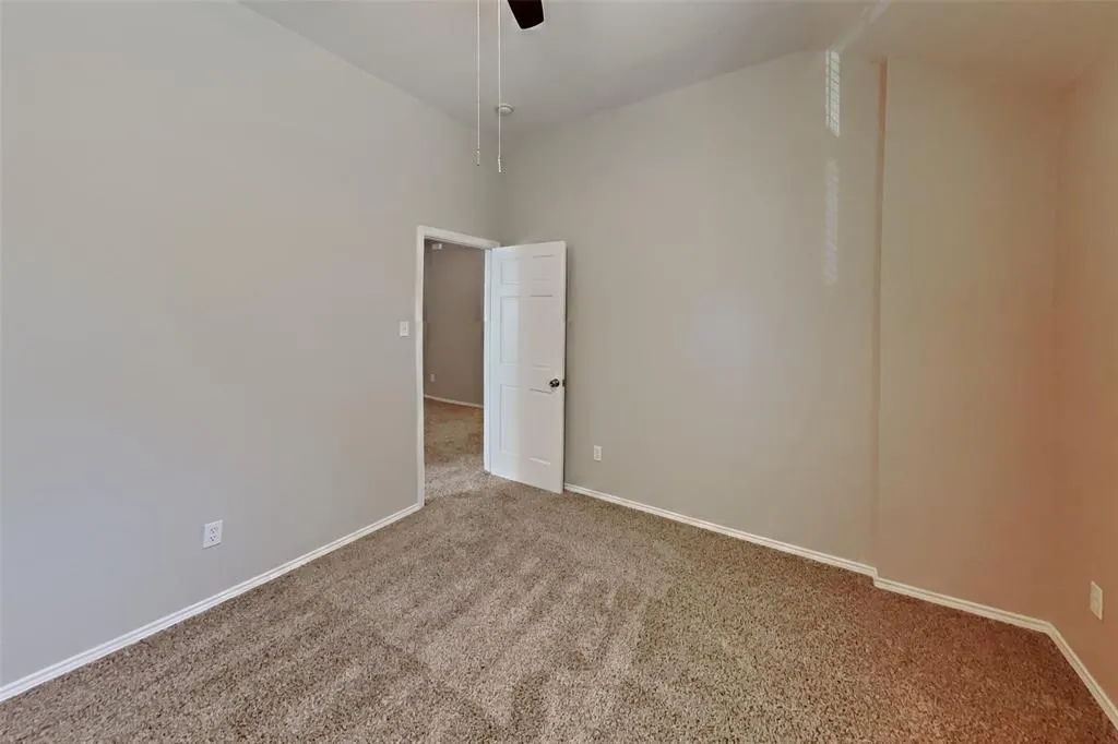 11616 Henderson Drive