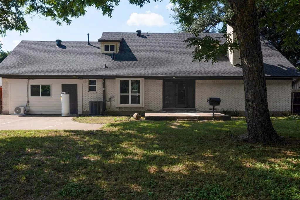 550 Glen Oaks Boulevard