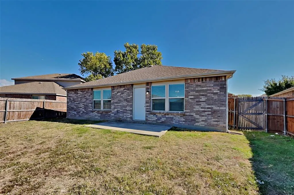 1700 Gayla Creek Drive