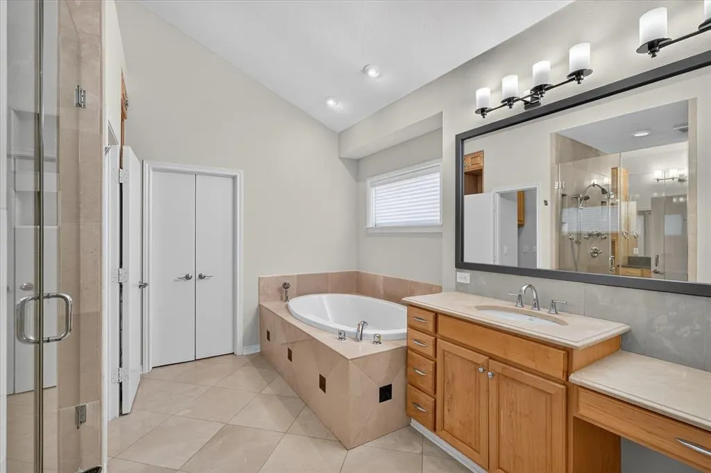 4322 Crowley Drive