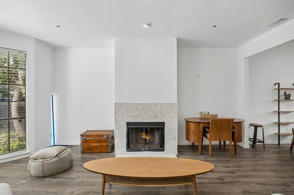 3919 Cole Avenue #101
