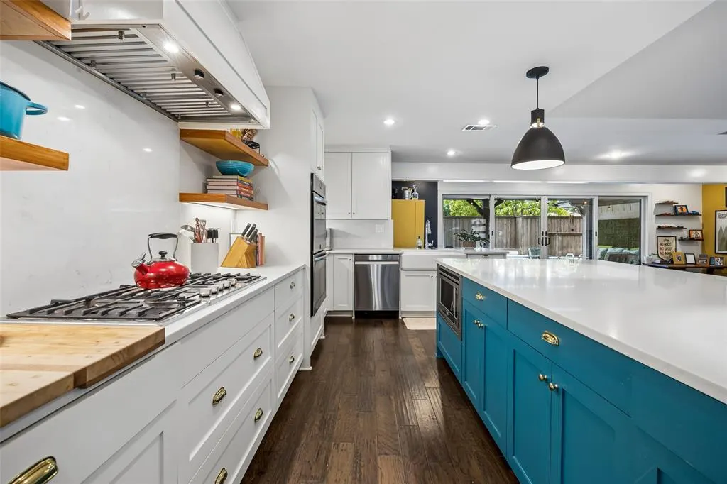 9 Willow Creek Place