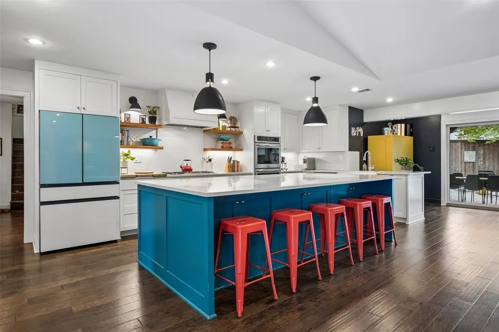 9 Willow Creek Place